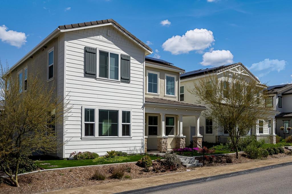 27941 Silo Ln