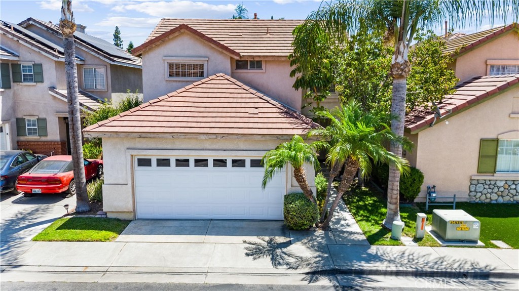 861 Shade Tree Way