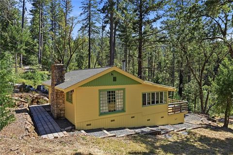Photo of 15590 Mesa DR, Cobb, CA 95426 (MLS # LC26150133)