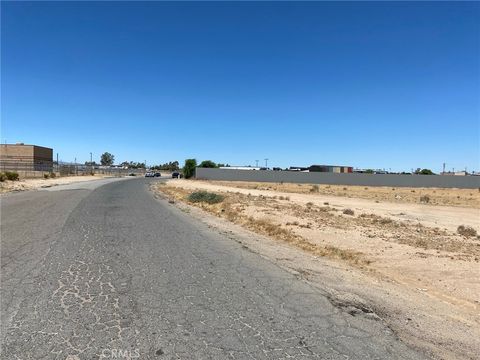 Photo of 0 Mesa Street, Hesperia, CA 92345 (MLS # HD26105740)