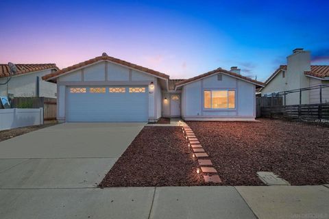 Photo of 7427 Kamwood St St, San Diego, CA 92126 (MLS # 250038847SD)