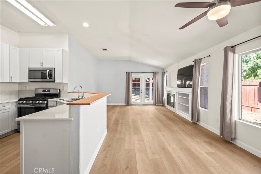 42555 La Gabriella Drive