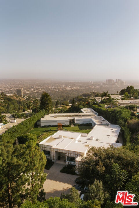 555 Vick Place