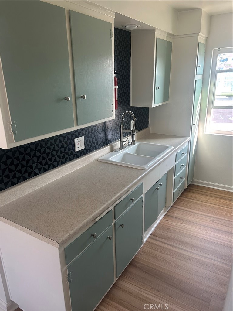 Los Altos/South of Fwy (LSF) - Residential Lease