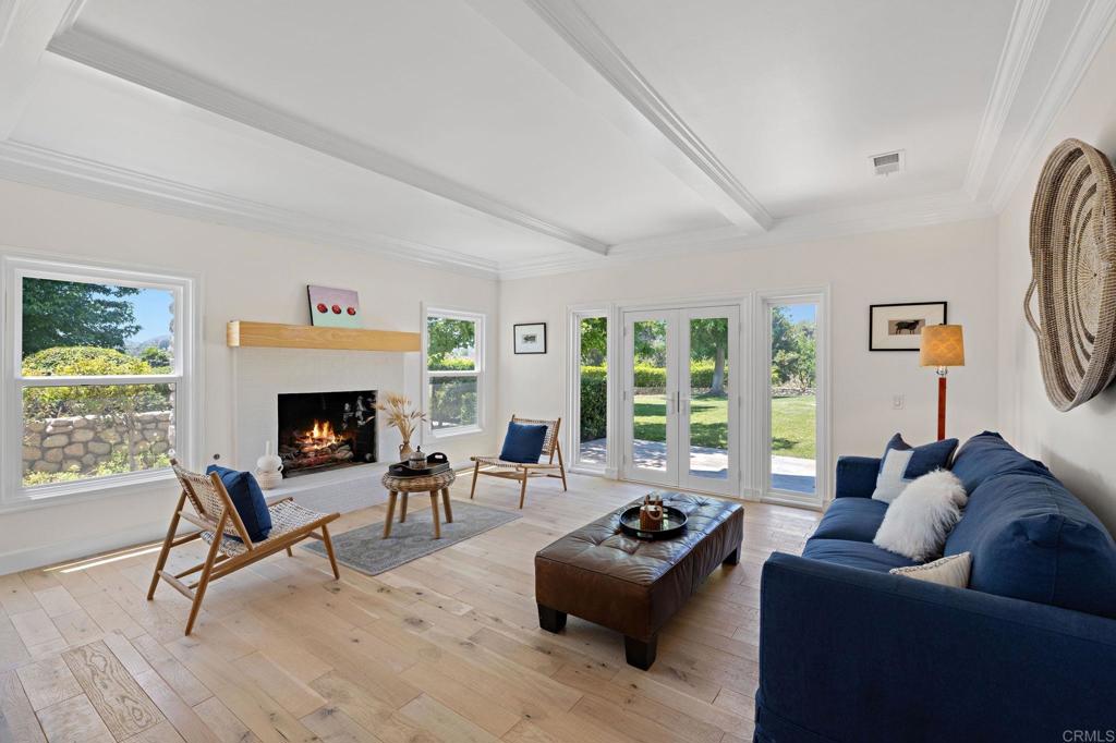 18 Gateview Drive