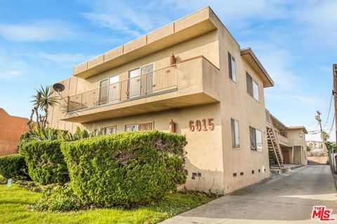 Photo of 6015 10th Avenue, Los Angeles, CA 90043 (MLS # 26640763)