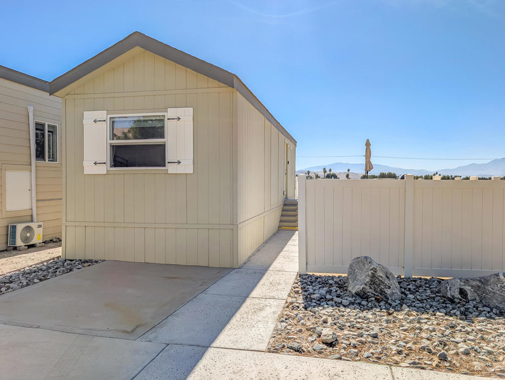 70200 Dillon Road 328