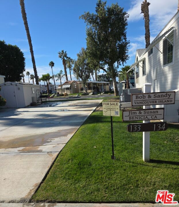 84136 Avenue 44 133