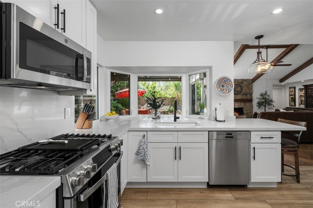 24531 Chrisanta, Mission Viejo CA 92691 - Photo 8