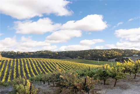 Tiny photo for 3000 Oakdale Rd., Paso Robles, CA 93446 (MLS # SC25255578)