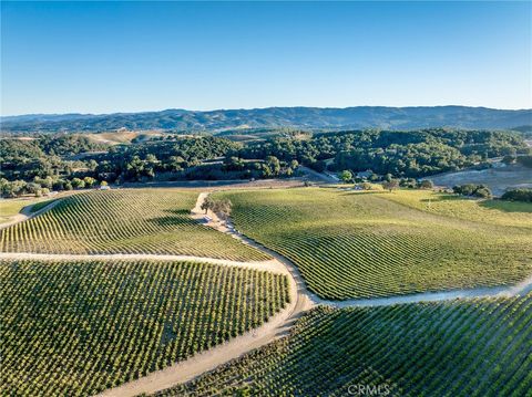 Tiny photo for 3000 Oakdale Rd., Paso Robles, CA 93446 (MLS # SC25255578)