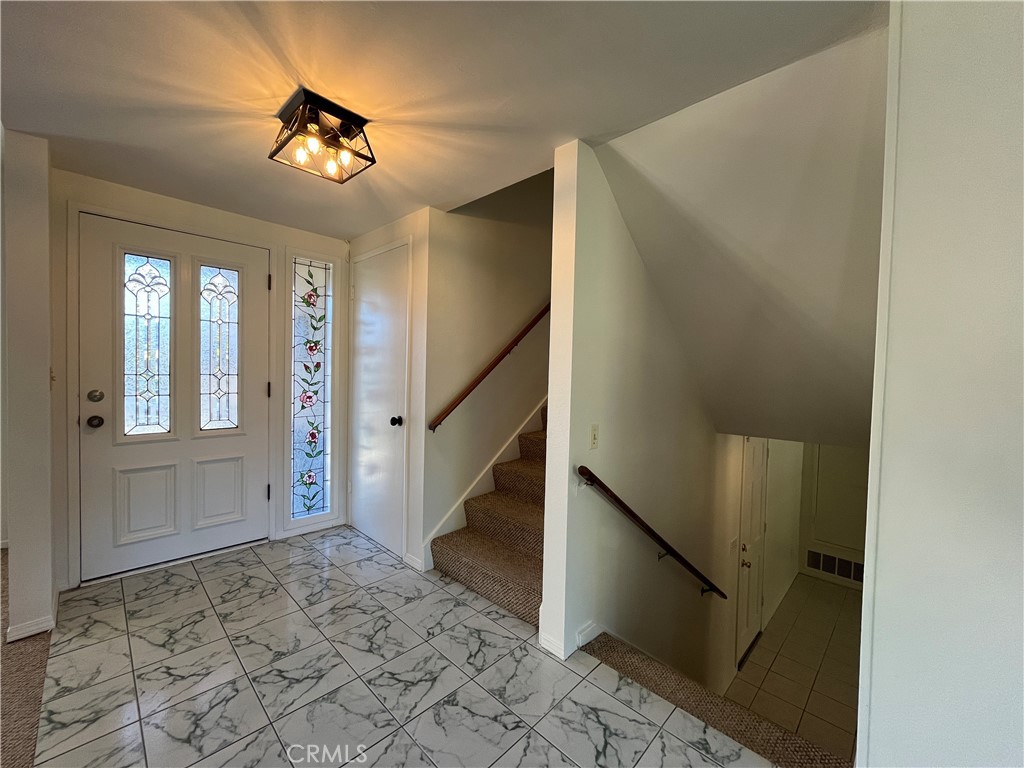 Unknown - Residential Lease