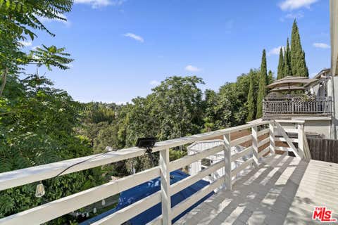 Tiny photo for 593 Benson Way, Thousand Oaks, CA 91360 (MLS # 26868689)