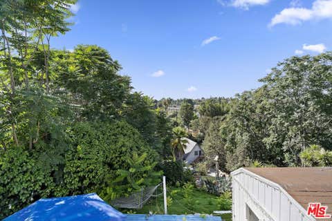 Tiny photo for 593 Benson Way, Thousand Oaks, CA 91360 (MLS # 26868689)