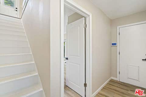 Tiny photo for 593 Benson Way, Thousand Oaks, CA 91360 (MLS # 26868689)