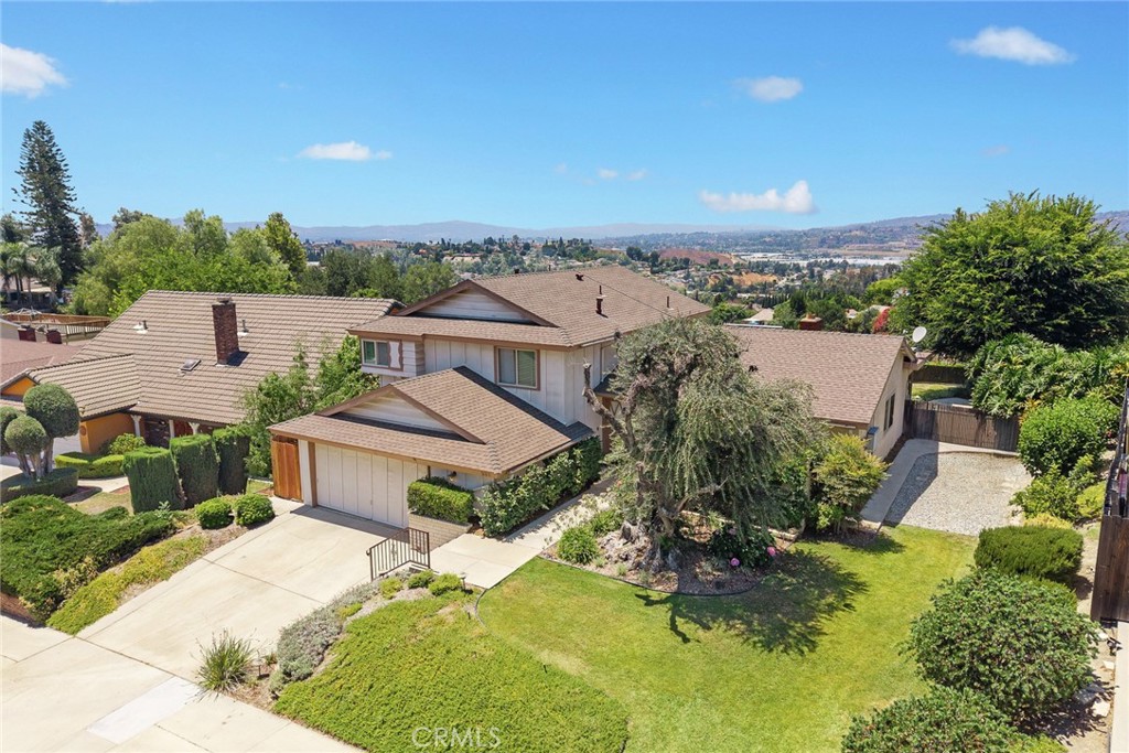337 El Encino Drive