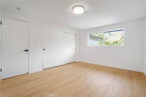 Tiny photo for 27311 Country Glen Rd, Agoura Hills, CA 91301 (MLS # SR26035909)