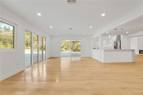 Tiny photo for 27311 Country Glen Rd, Agoura Hills, CA 91301 (MLS # SR26035909)