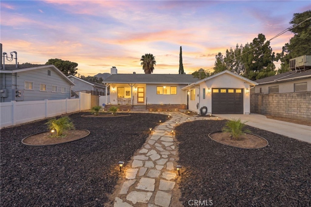 10824 Odell Ave, Sunland CA 91040