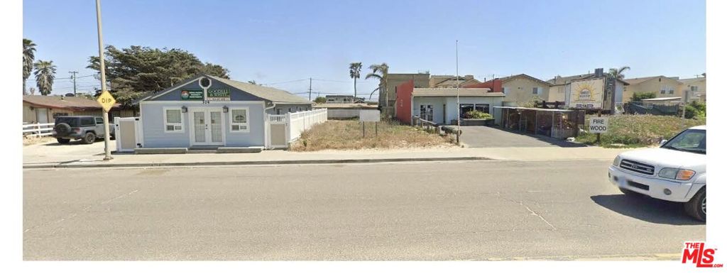 370 Pier Avenue