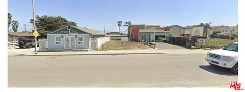 Tiny photo for 370 Pier Avenue, Oceano, CA 93445 (MLS # 25536065)