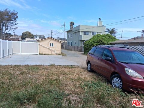 Tiny photo for 370 Pier Avenue, Oceano, CA 93445 (MLS # 25536065)