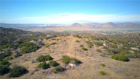 22990 Maclean Ranch Homeland CA 92548