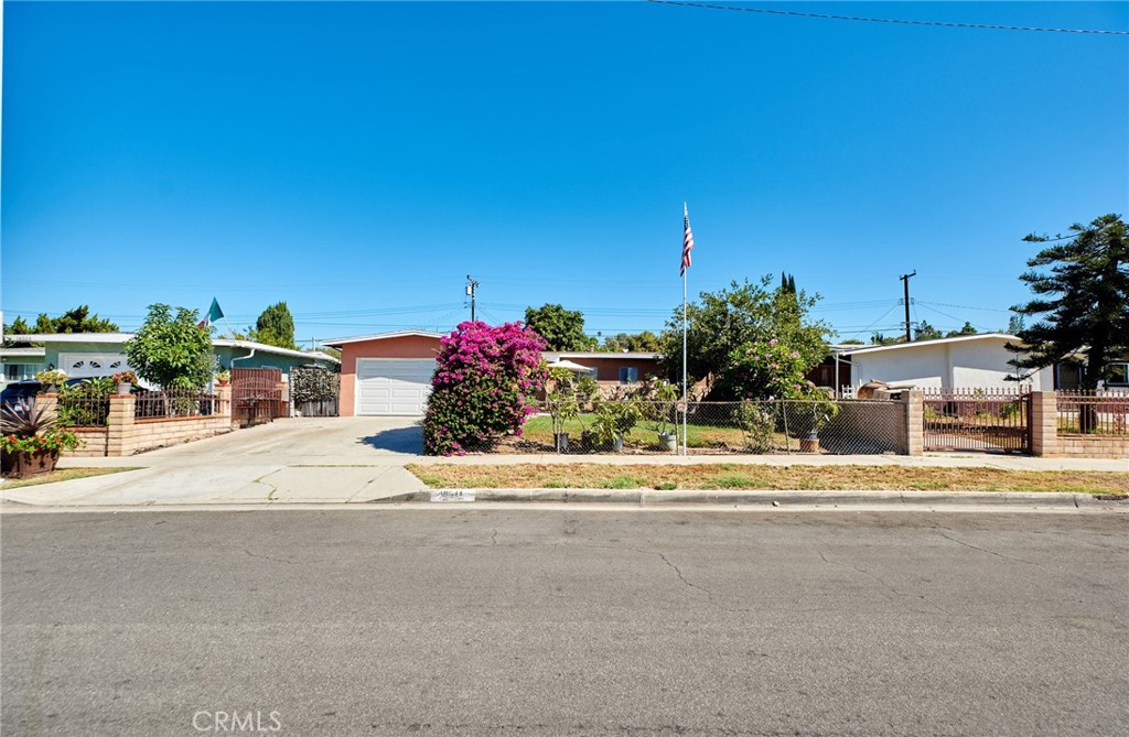 Home sweet home in a quiet, established cozy La Puente neighborhood. This home offers 4-bedroom/2-bathroom with just over 6,600 sq ft lot and residence living of 1,206 sq ft. A wide-open floor plan designed for both comfort and entertaining. Home also comes with many desirable fresh fruit trees like Guava, Dragon, Sour Orange, Blood Orange, Mango, Lemon and Pomegranate trees. Wonderful herbs including Oregano plant and Bay leaf. With lushes Hibiscus, Plumerias and Bougainvillea plants. Just a little TLC will transform this home to an oasis.
Home is located in the award winning Rowland Unified School Distract. Including multiple schools recognized as California Distinguished Schools by U.S. News & World Report. This district itself has received awards, such as the Golden Bell Award for its innovative College Connect Program.
Close to shopping, restaurants with easy access to freeways and much more.