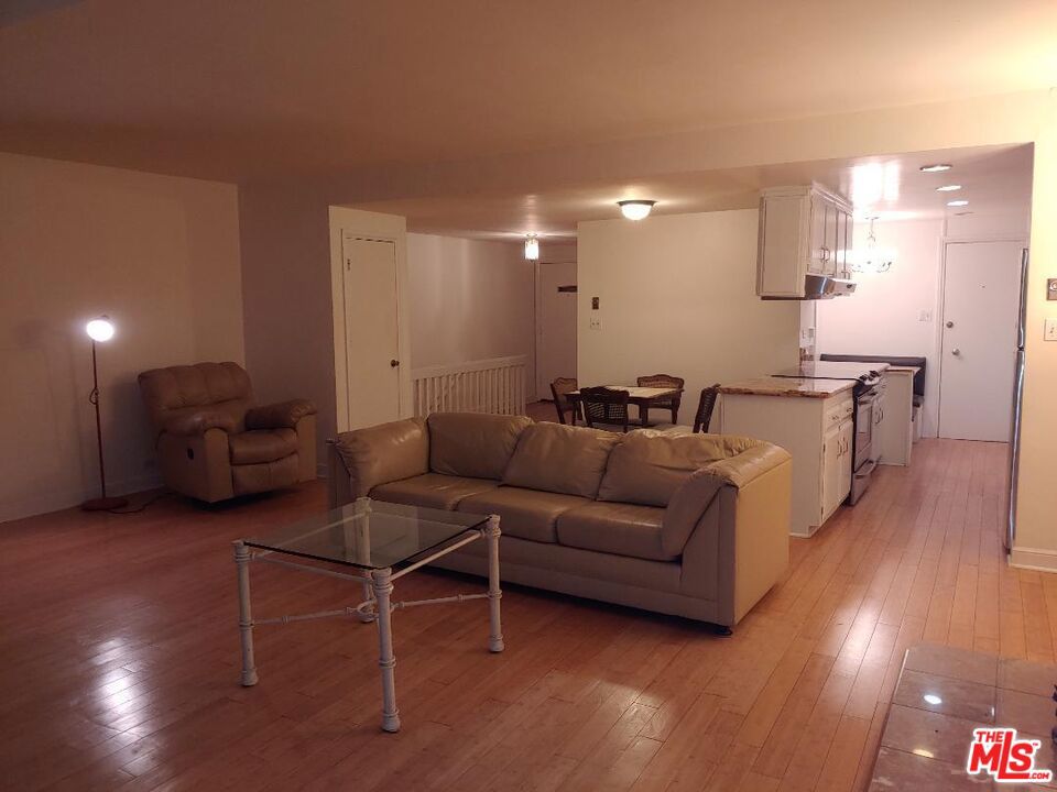 Maison De Ville - Residential Lease