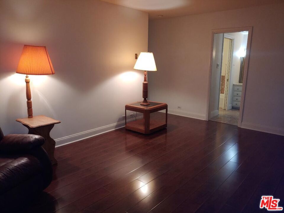 Maison De Ville - Residential Lease