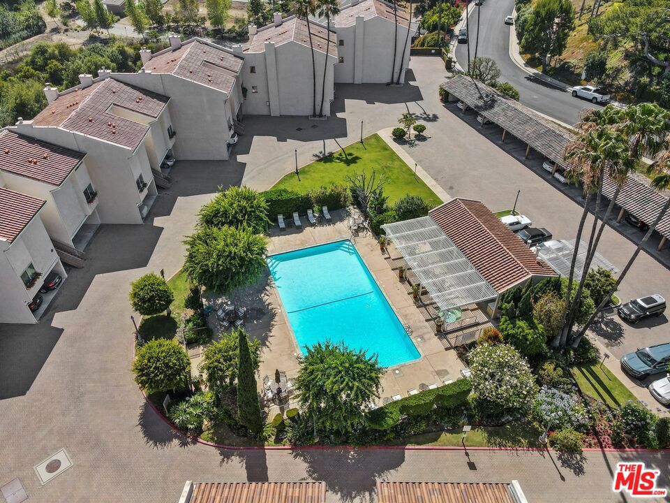 Maison De Ville - Residential Lease