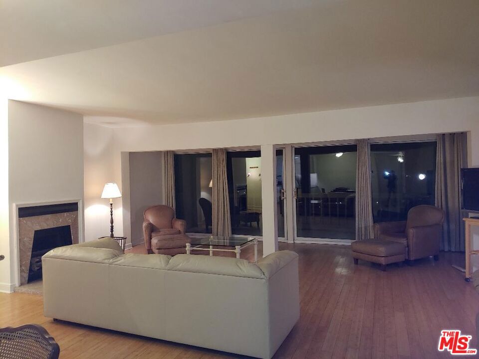 Maison De Ville - Residential Lease