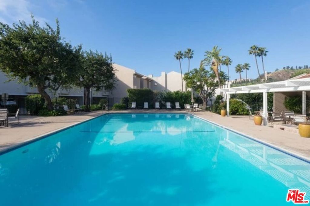 Maison De Ville - Residential Lease