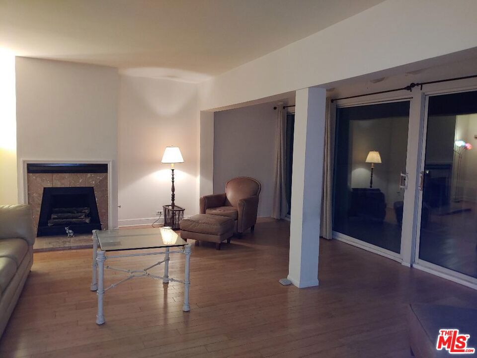 Maison De Ville - Residential Lease