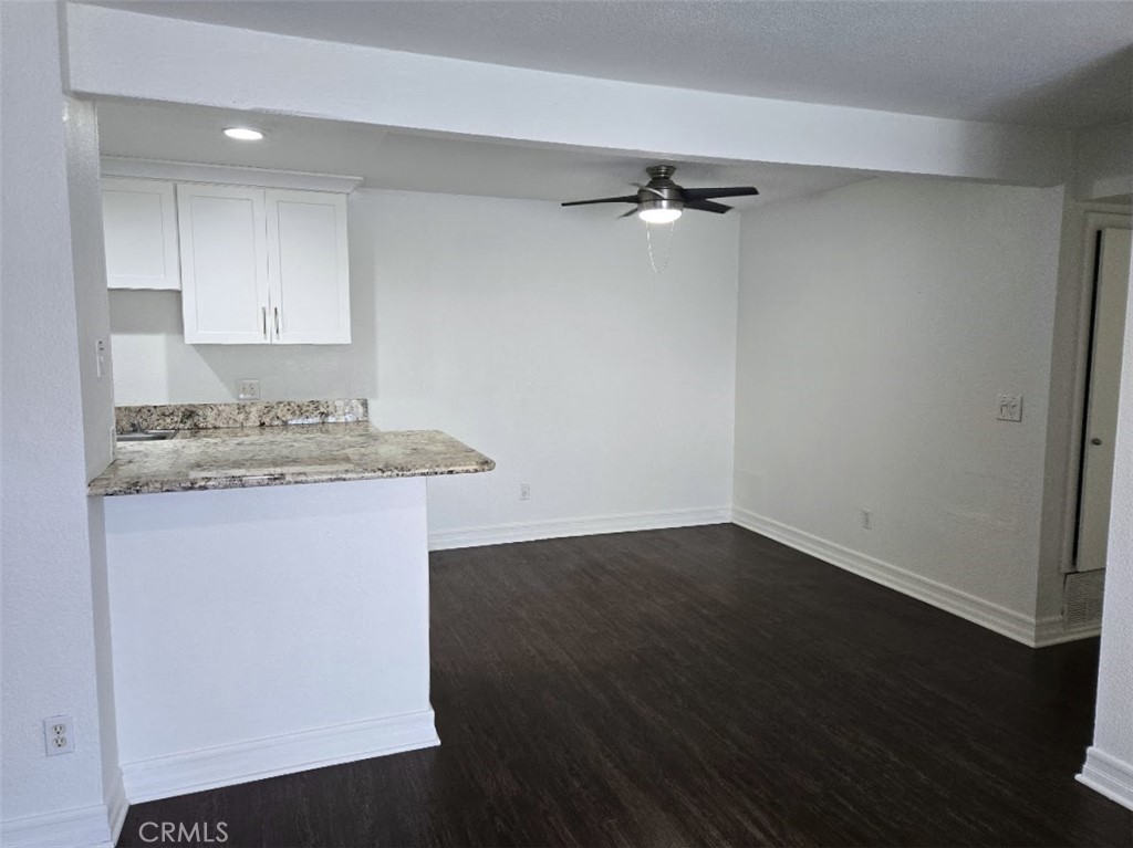 1101 W MacArthur Blvd 219