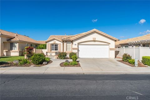 1851 Riviera Banning CA 92220