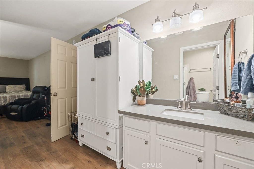 MacArthur Village (MAVL) - Residential