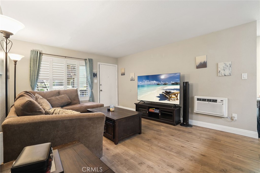 MacArthur Village (MAVL) - Residential