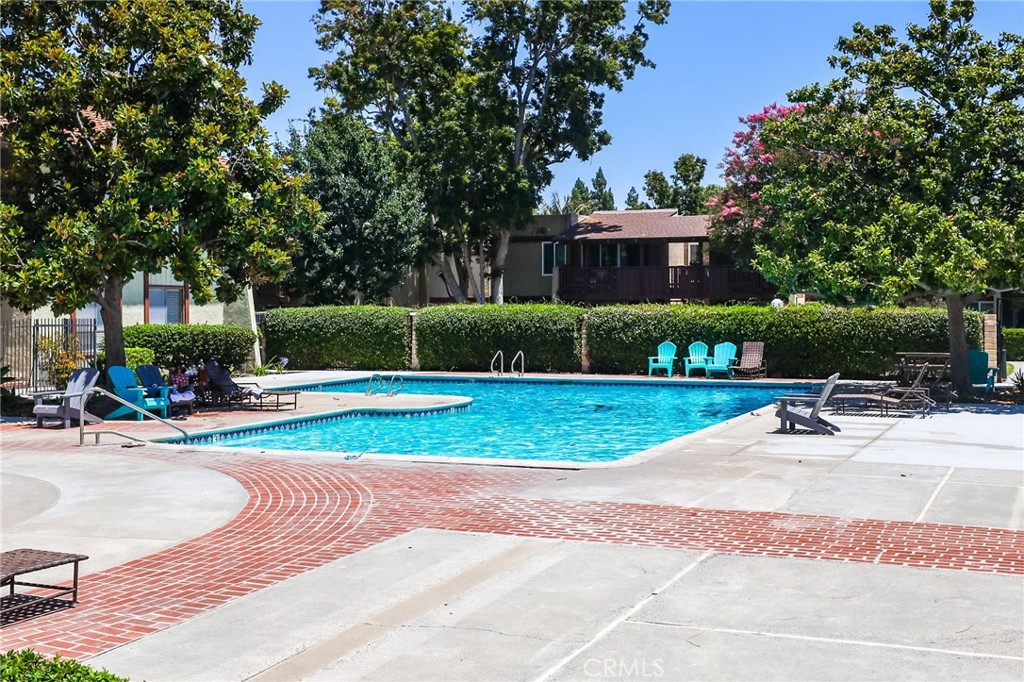 MacArthur Village (MAVL) - Residential