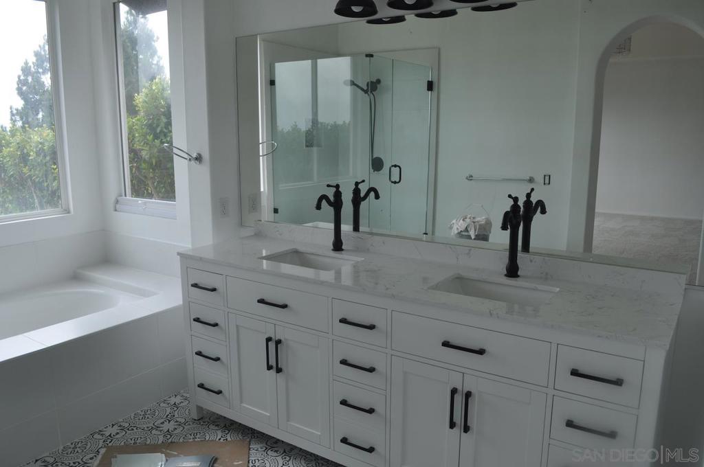 La Jolla - Residential Lease