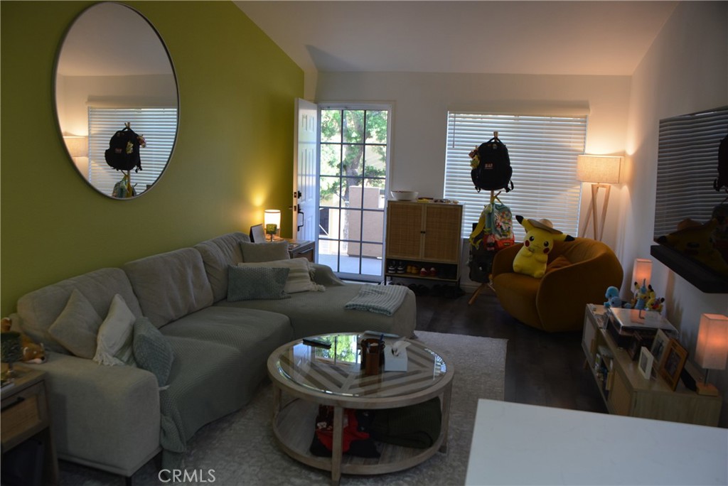 94 Alicante Aisle 133