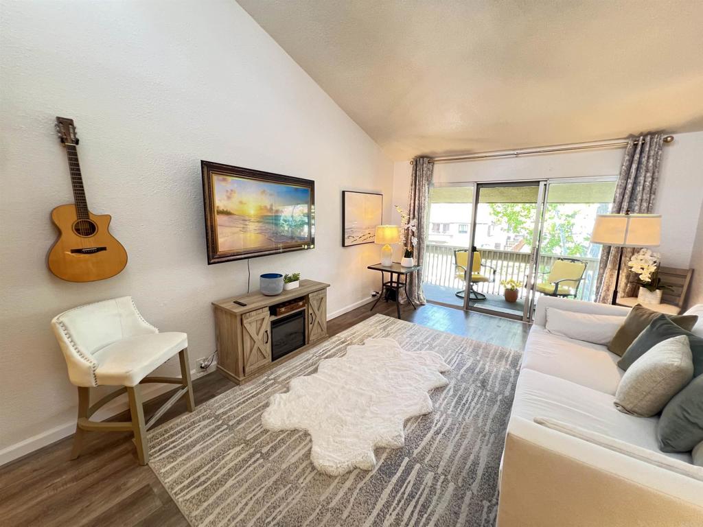 The only TOP FLOOR 1-bedroom available! Discover coastal living coveted top-floor condo, nestled in Pacific Beach's Plaza. This sun-drenched haven boasts vaulted ceilings and dual Northern and Southern exposures, flooding the space with natural light and offering stunning views and cool ocean breezes. This one-bedroom, one-bath has a spacious feel maximizing 653 square feet. Clean and stylish upgrades complement the coastal location. Enjoy the resort-like amenities, including four pristine pools, a fitness center, and a billiards room, ensuring every day feels like a vacation. Located in the heart of Pacific Beach, this unit offers an easy-access lifestyle with dining, boutique shops, and lively entertainment venues a stone's throw away. Embrace the laidback beach lifestyle being minutes away from the gorgeous sunset. This home is more than just a residence; it's a gateway to an enviable lifestyle. Seize the opportunity to make this top-floor unit in the Plaza your new sanctuary. The Plaza is FHA & VA approved.