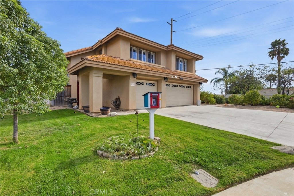 30371 Falcon Point Ct