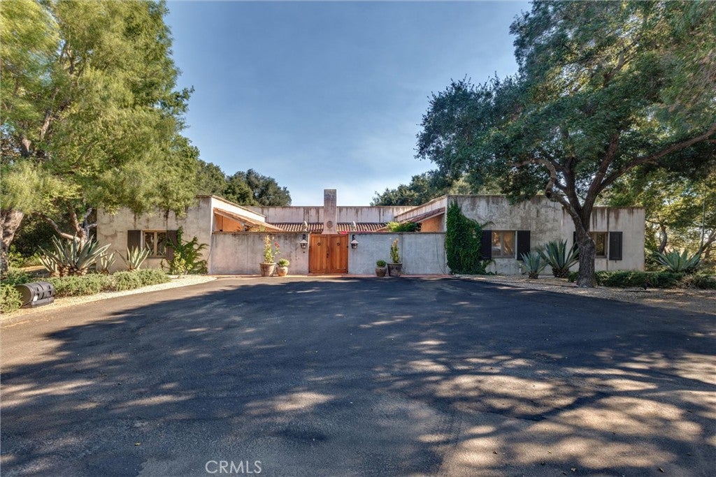 3595 Oak Trail Rd
