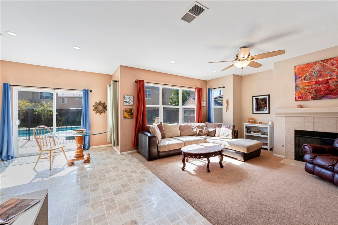 976 Virginia Lee Court