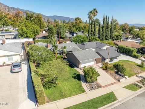 Tiny photo for 1070 Medford Road, Pasadena, CA 91107 (MLS # P1-29278)