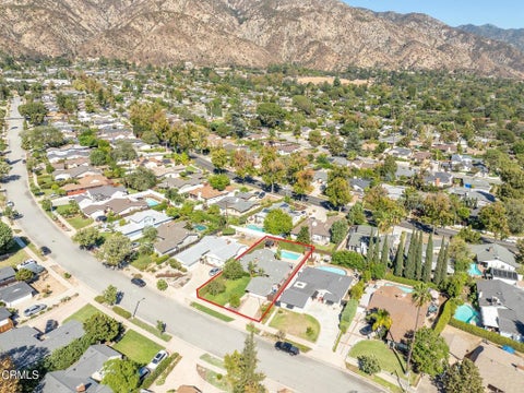 Tiny photo for 1070 Medford Road, Pasadena, CA 91107 (MLS # P1-29278)