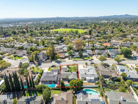 Tiny photo for 1070 Medford Road, Pasadena, CA 91107 (MLS # P1-29278)