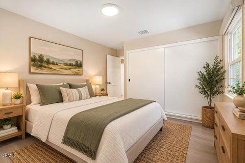 Tiny photo for 1070 Medford Road, Pasadena, CA 91107 (MLS # P1-29278)