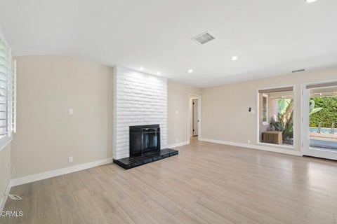 Tiny photo for 1070 Medford Road, Pasadena, CA 91107 (MLS # P1-29278)